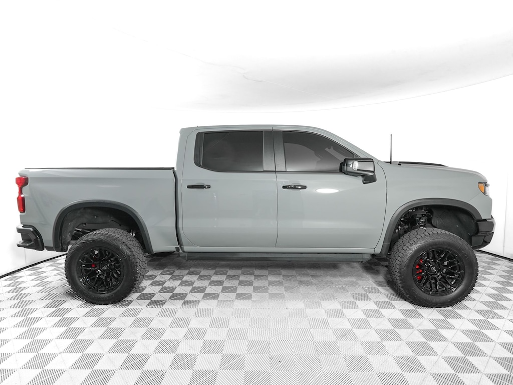 Used 2024 Chevrolet Silverado 1500 ZR2 Truck