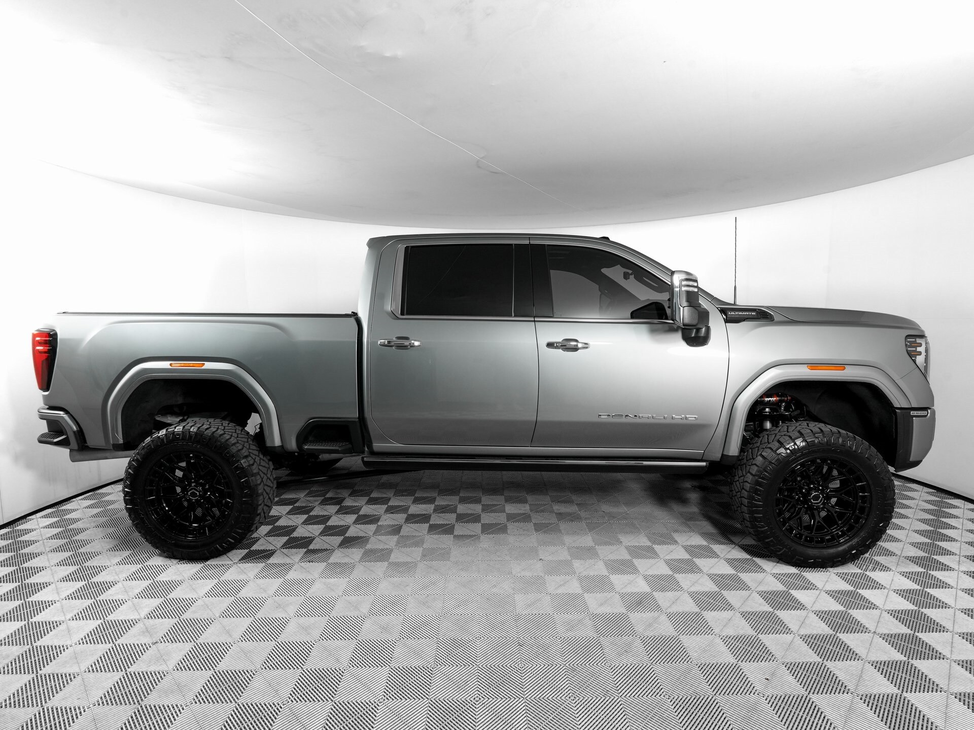 2024 Gmc Sierra 2500 HD Denali Ultimate photo 4