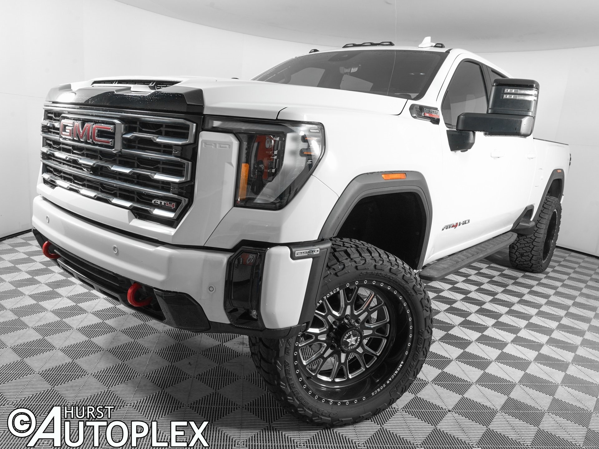2025 GMC Sierra 2500HD AT4's photo