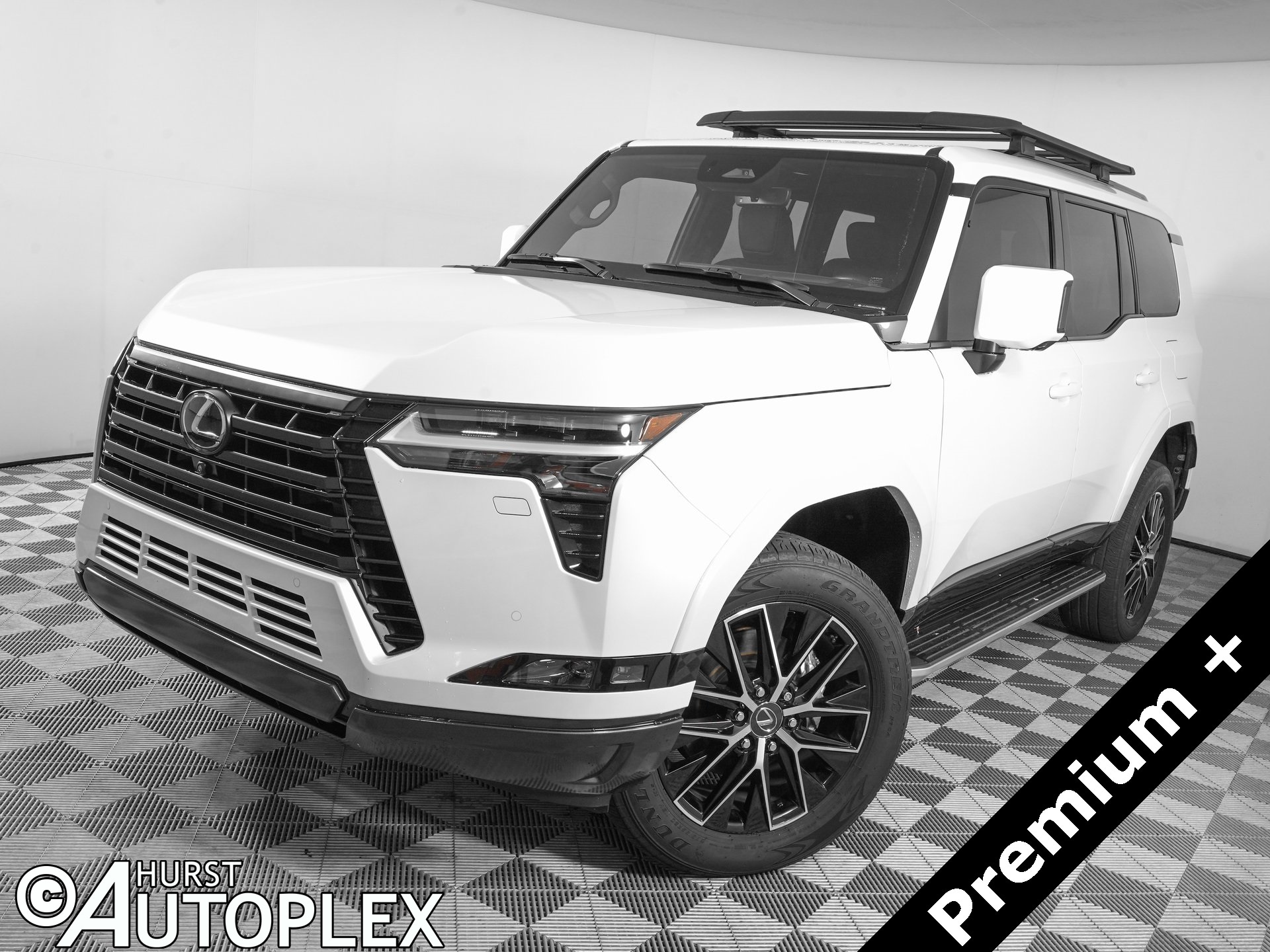 2024 Lexus GX Premium's photo