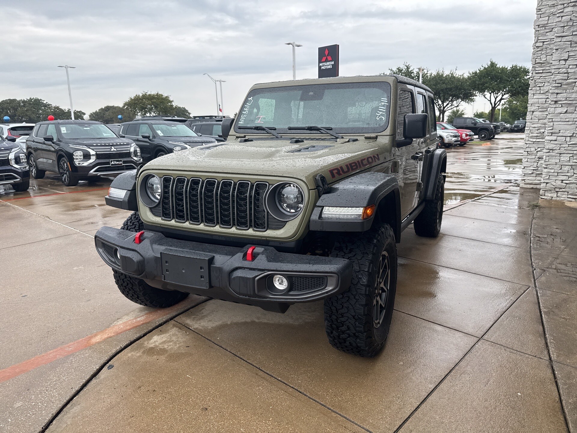 2025 Jeep Wrangler Rubicon photo 2