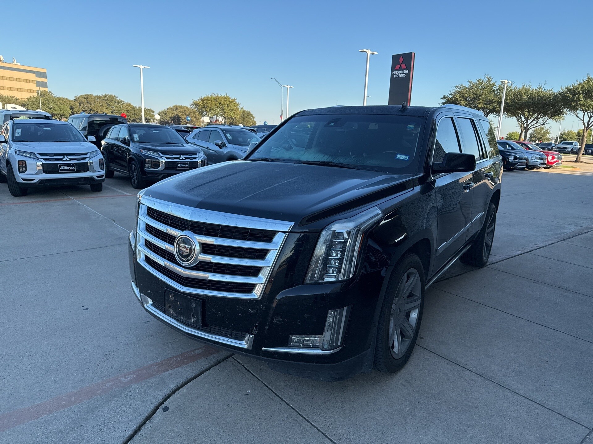 2015 Cadillac Escalade Premium photo 2