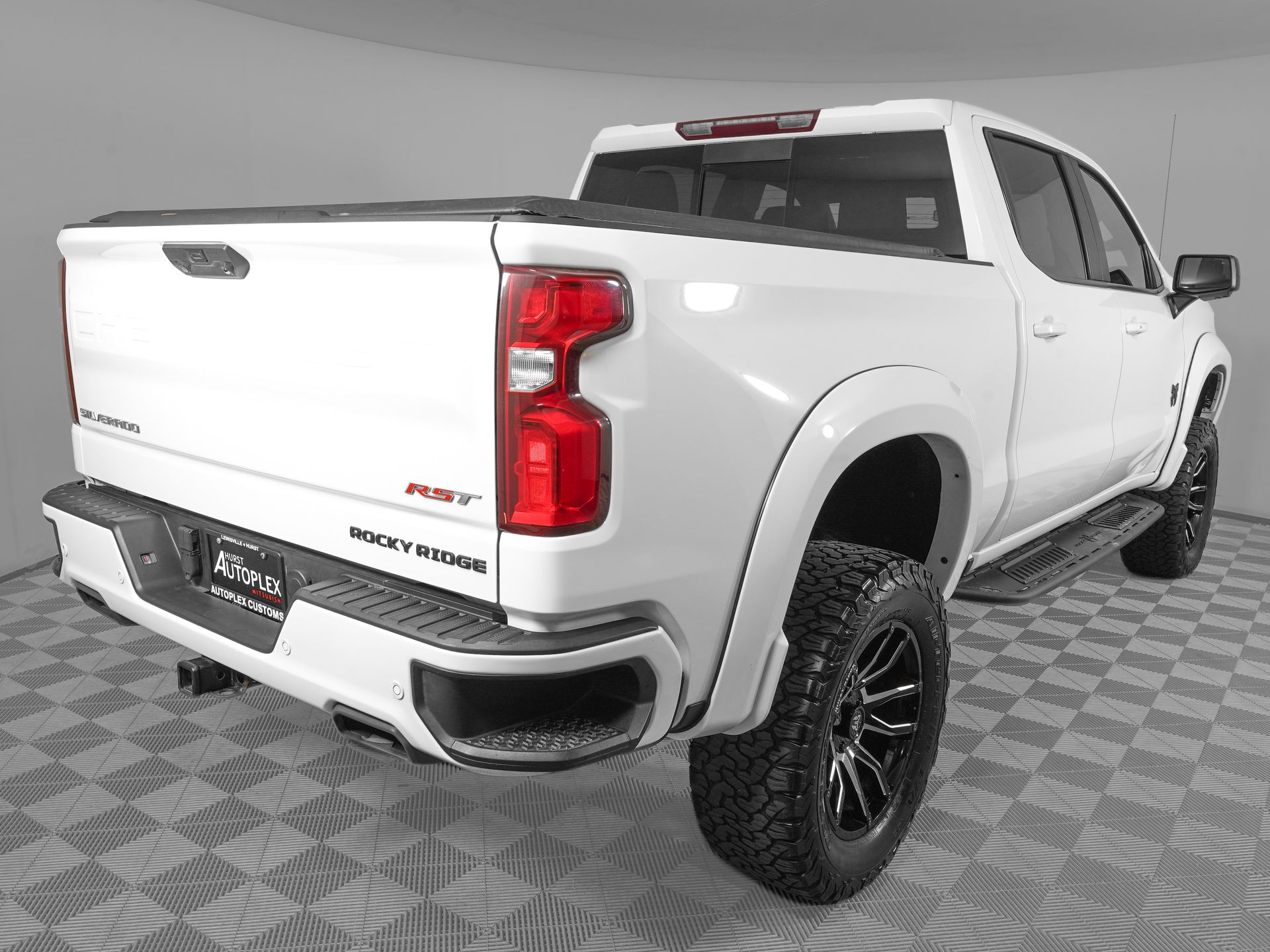 2023 Chevrolet Silverado 1500 RST - Photo 6