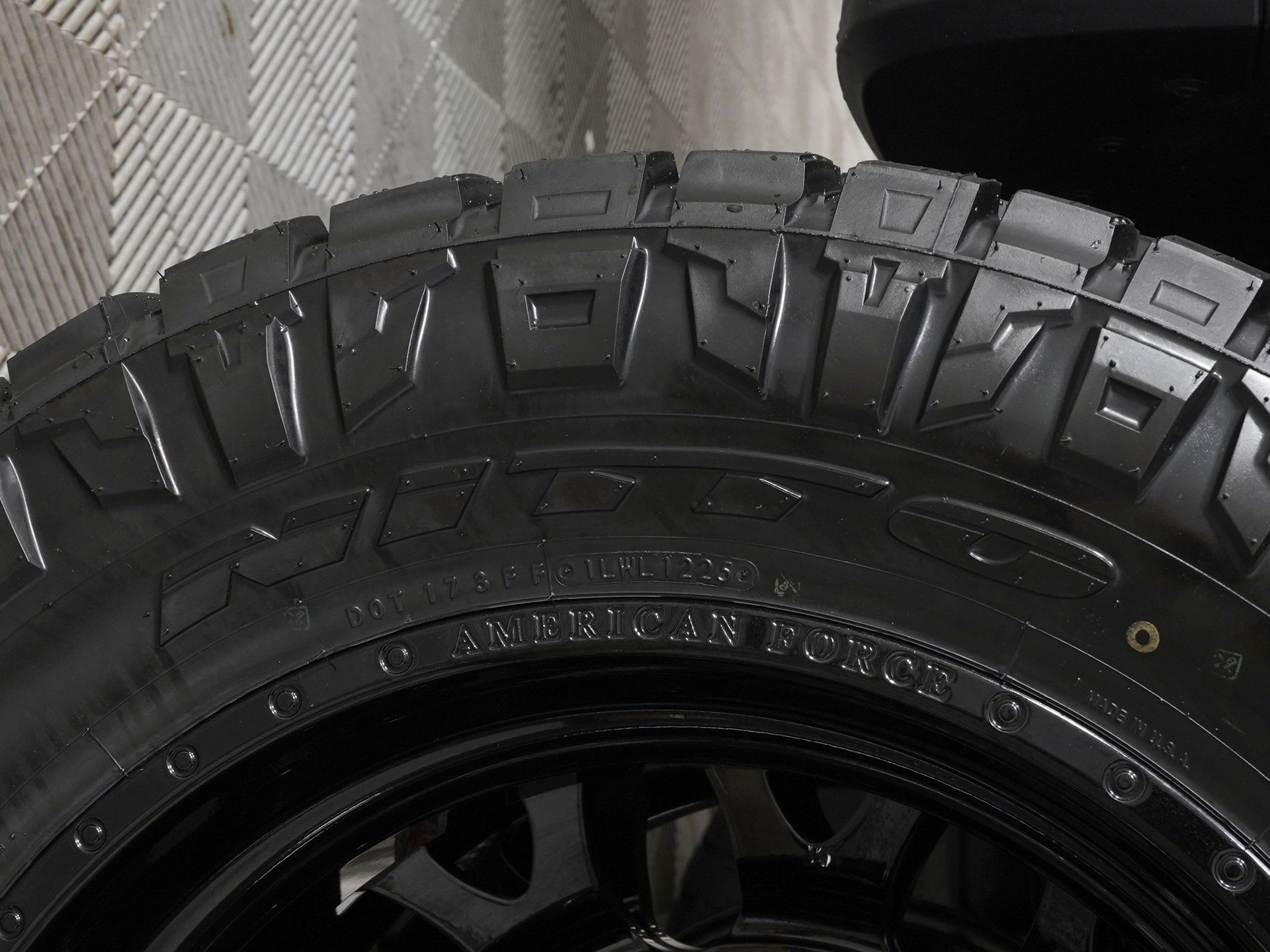 2025 GMC Sierra 3500HD Denali Ultimate - Photo 36