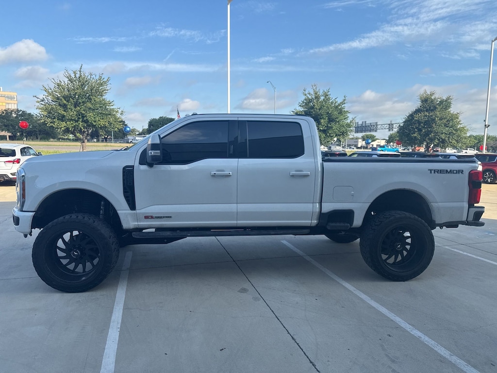 Used 2023 Ford F-250 Lariat Truck
