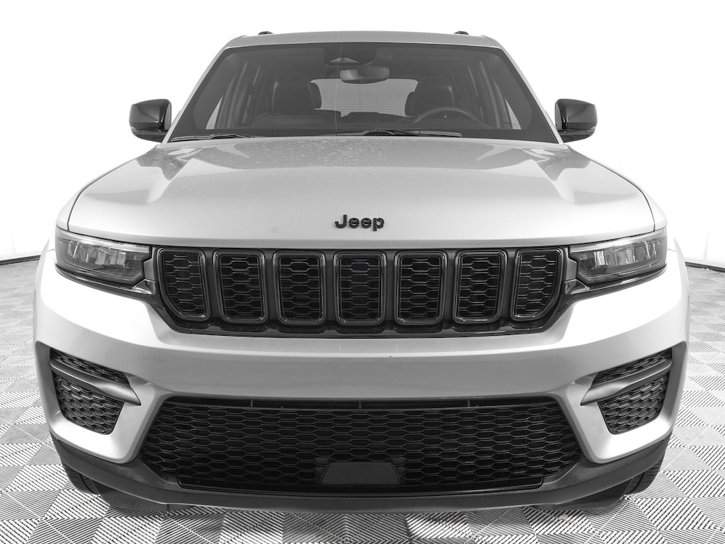 Used 2023 Jeep Grand Cherokee Altitude X SUV