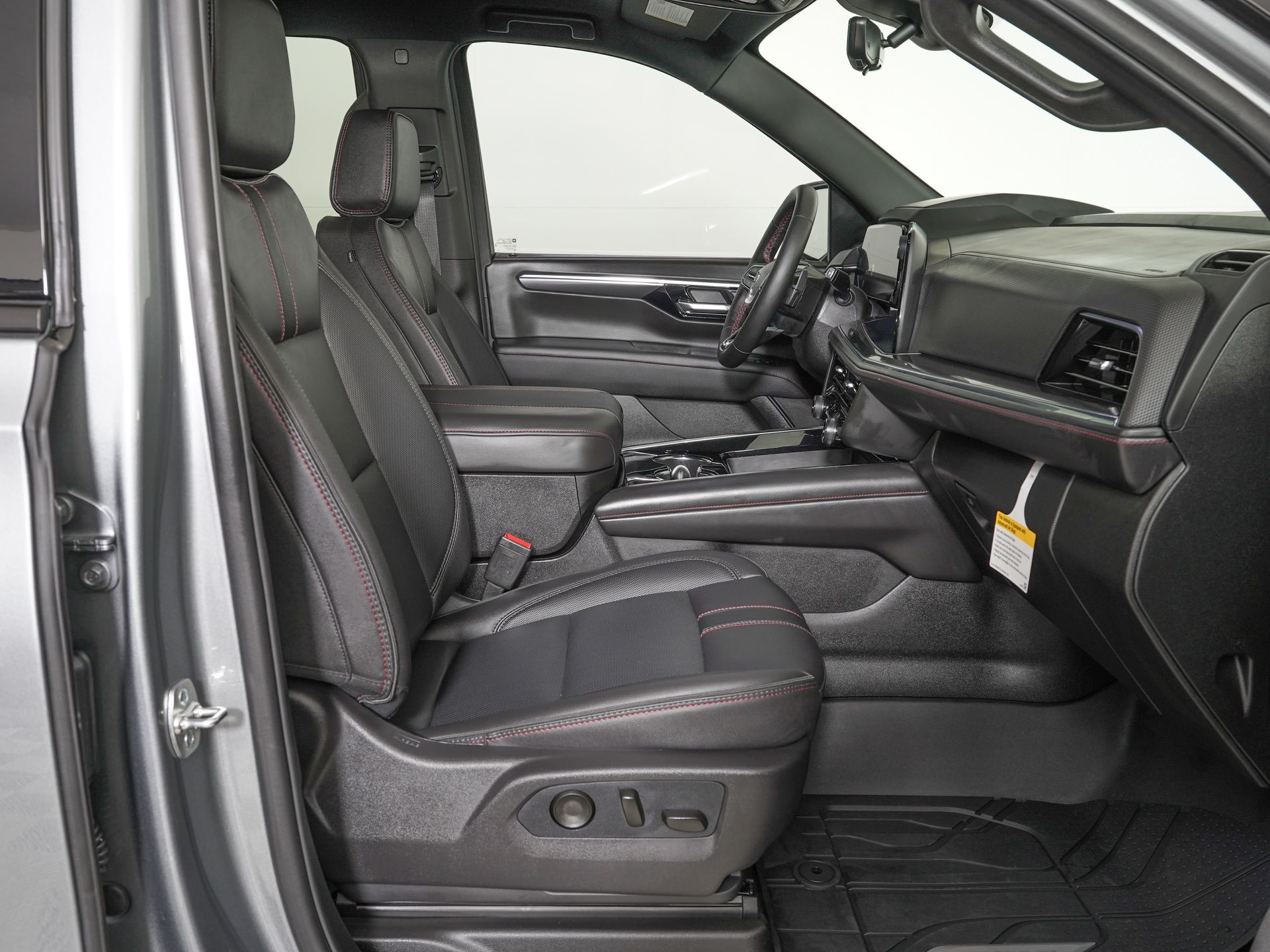 2026 Chevrolet Tahoe RST - Photo 10
