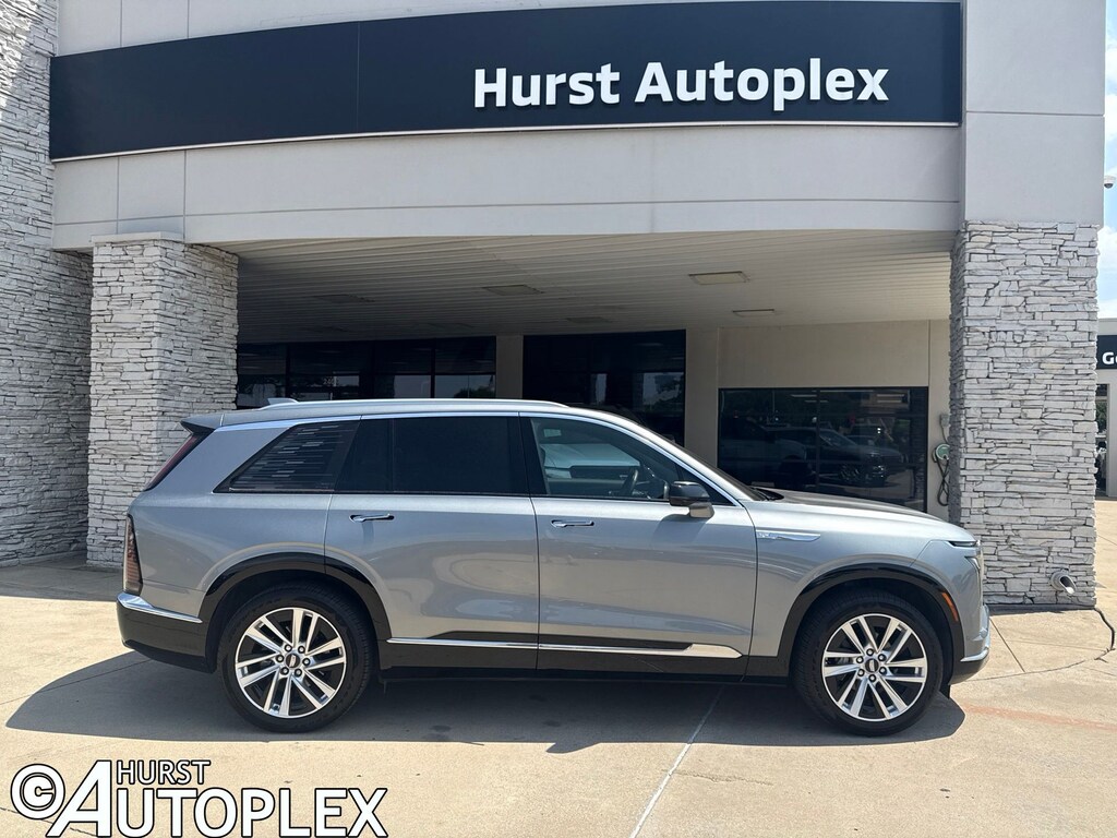 Used 2026 CADILLAC VISTIQ Luxury SUV