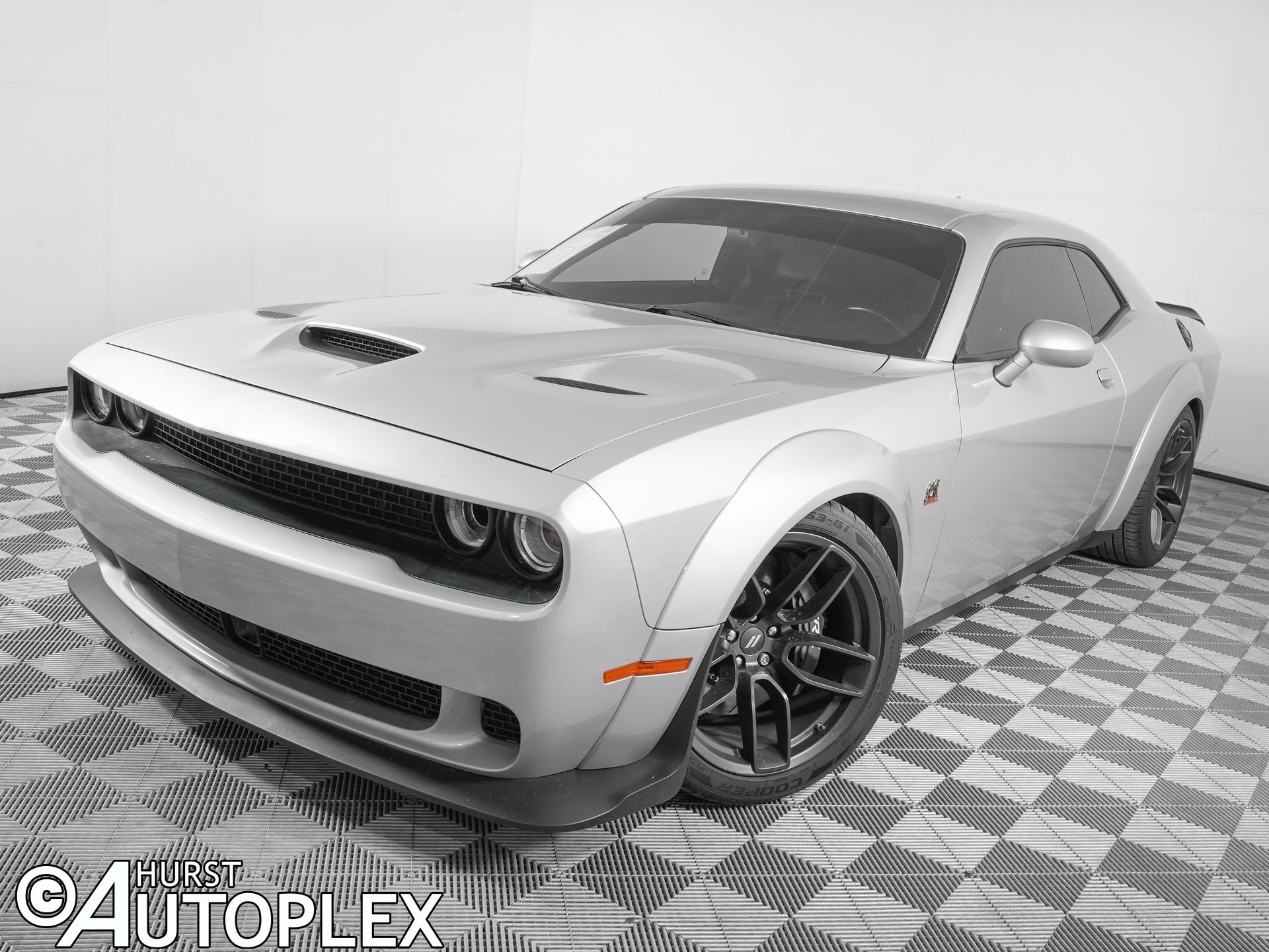 2021 Dodge Challenger R/T's photo