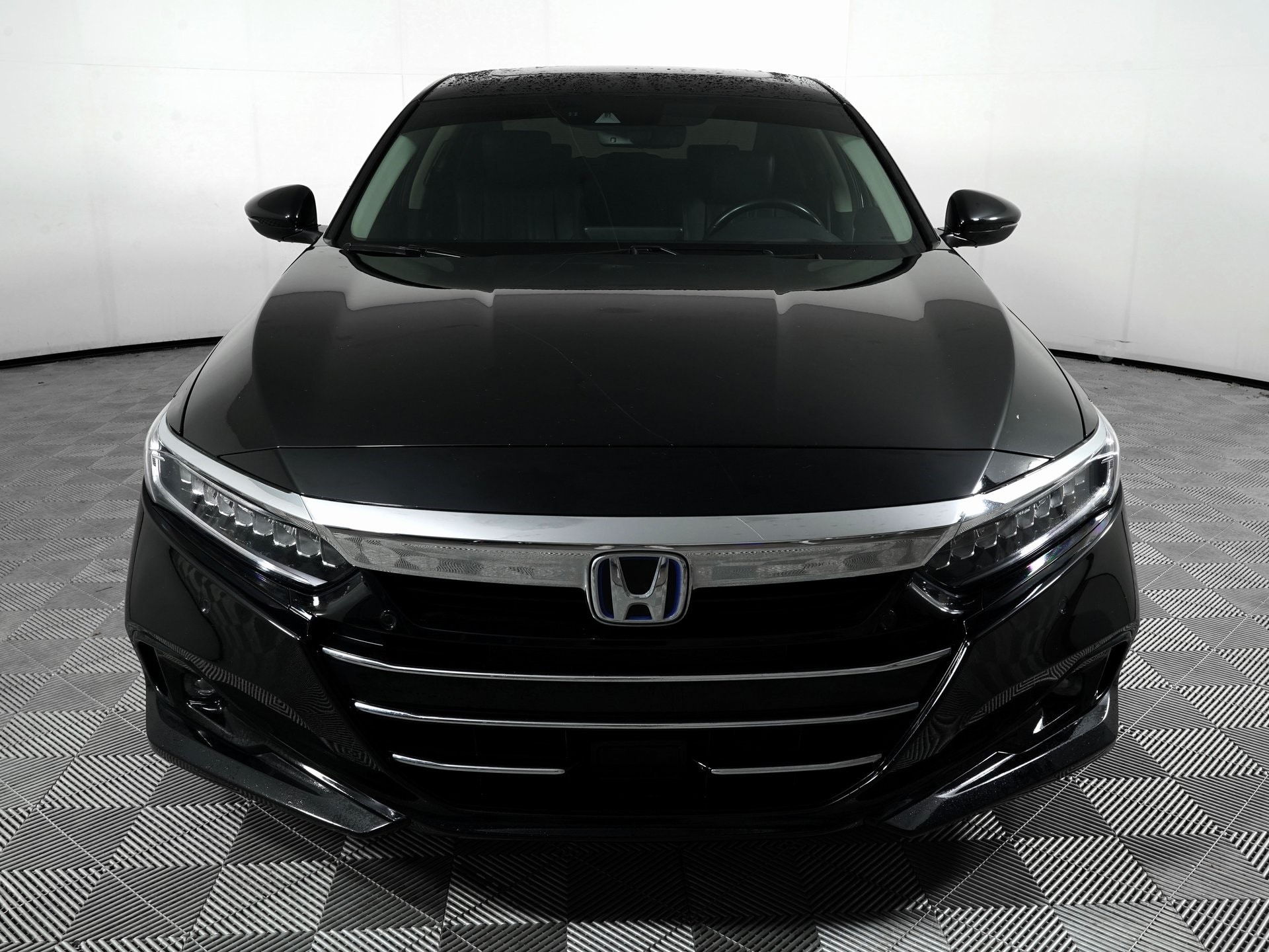 Used 2022 Honda Accord Hybrid Touring with VIN 1HGCV3F95NA007695 for sale in Hurst, TX