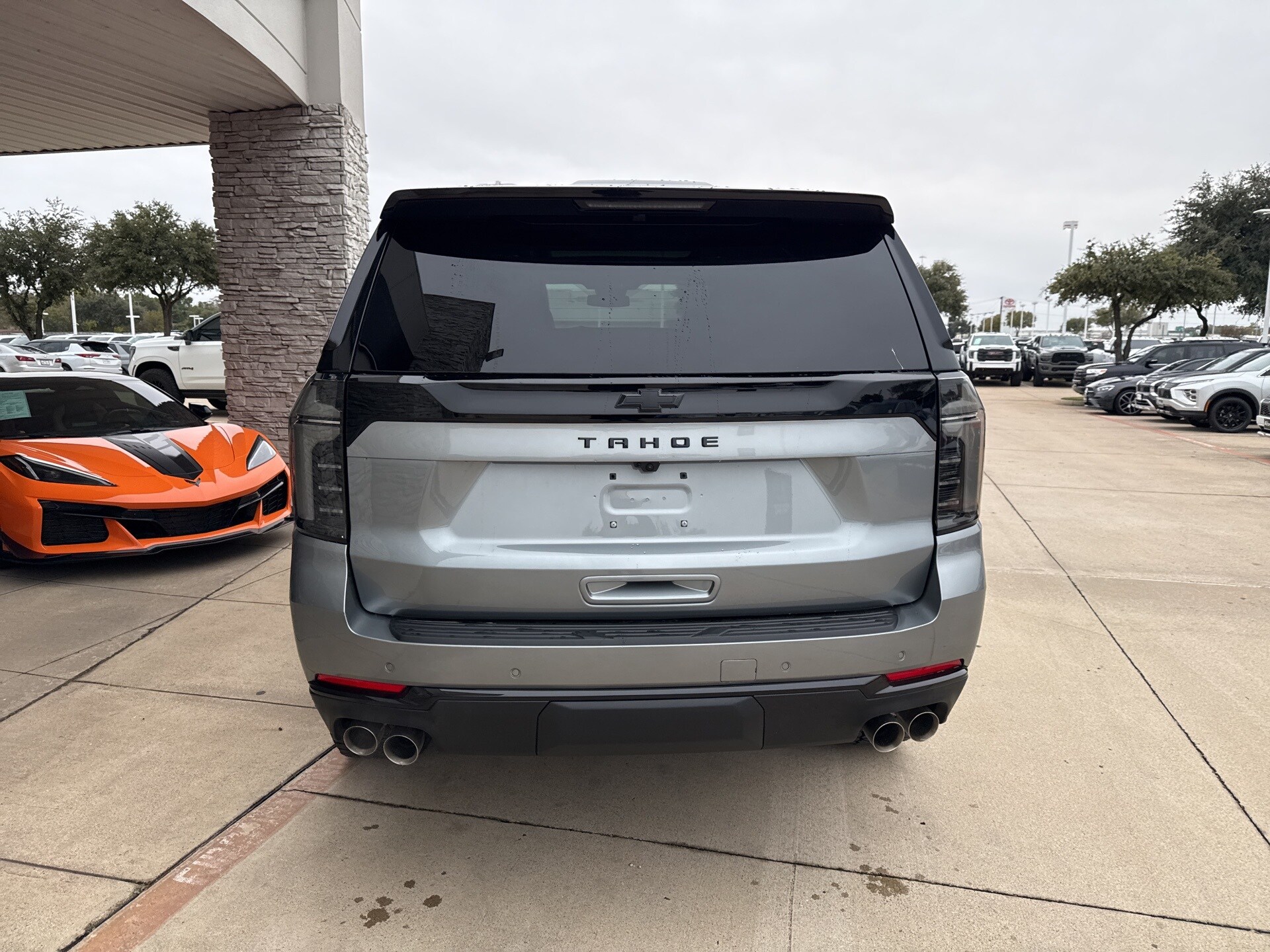 2026 Chevrolet Tahoe Z71 photo 2