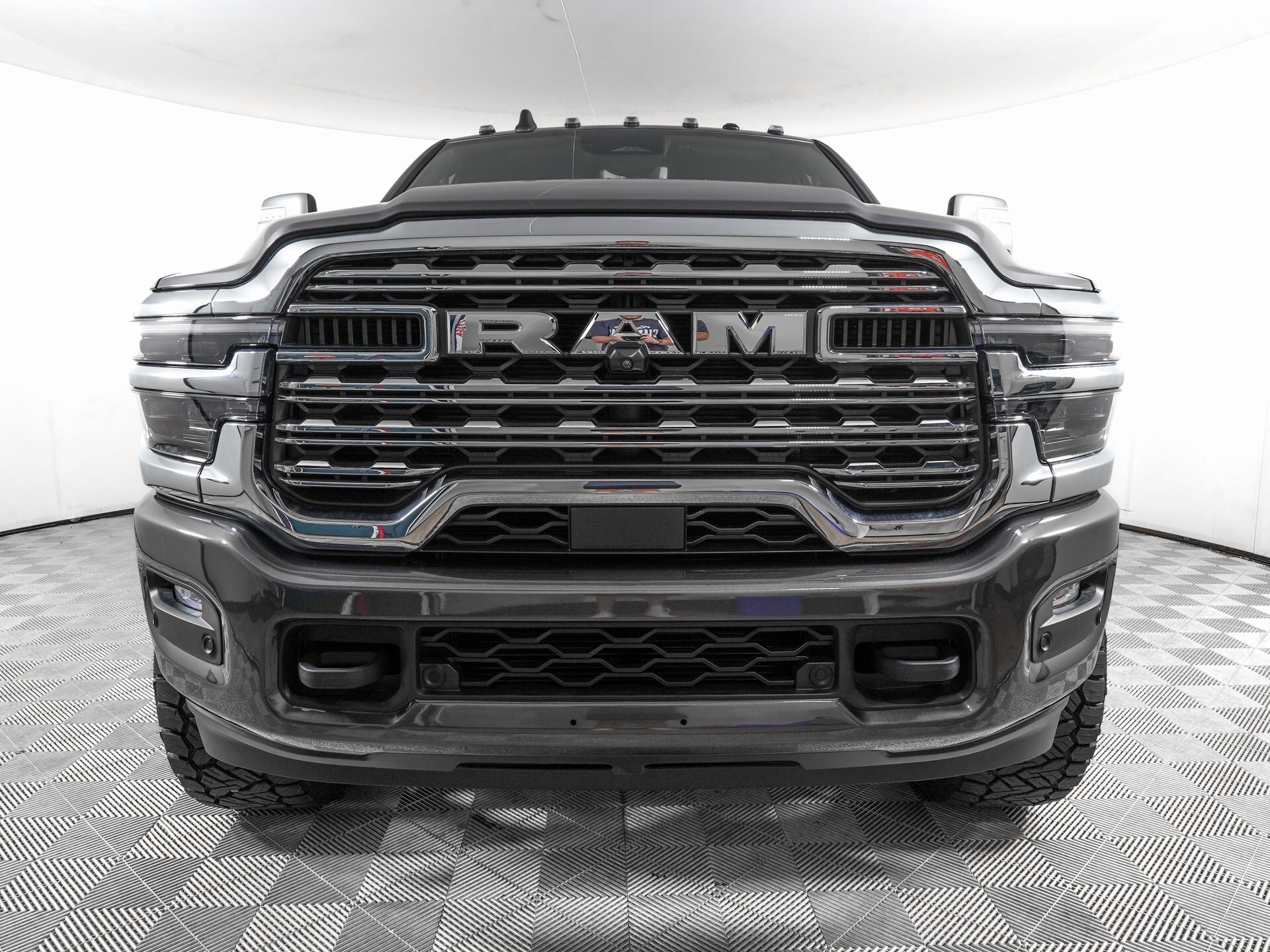 2025 Ram 2500 Limited photo 2