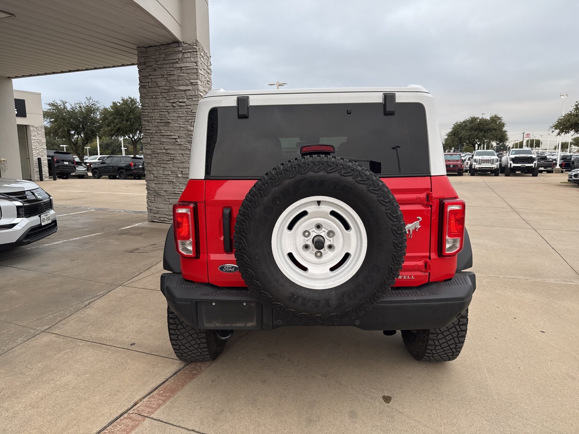 2023 Ford Bronco Heritage First Edition photo 4