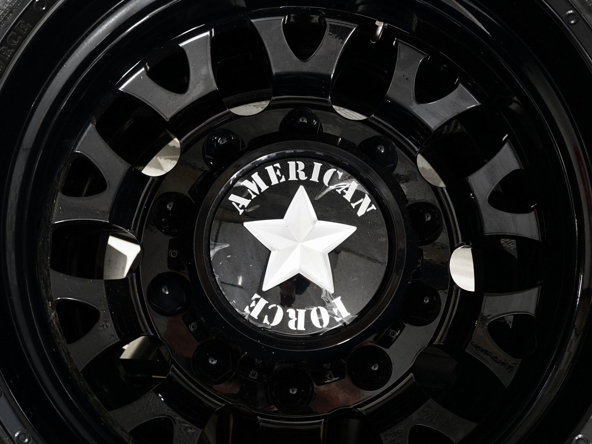 2025 GMC Sierra 3500HD Denali Ultimate - Photo 35