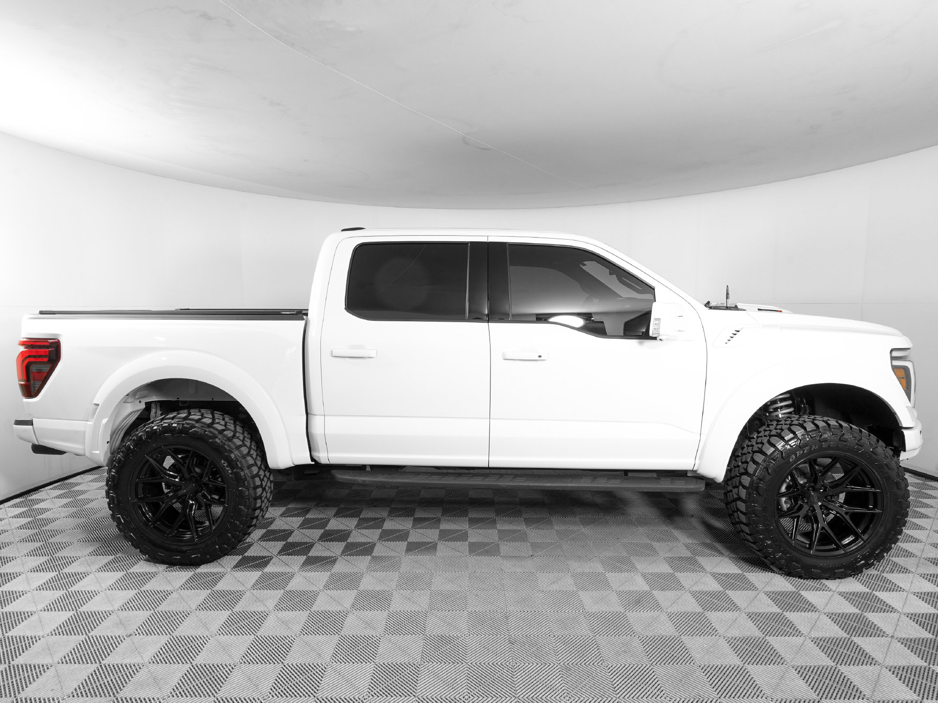 Used 2025 Ford F-150 Raptor Truck