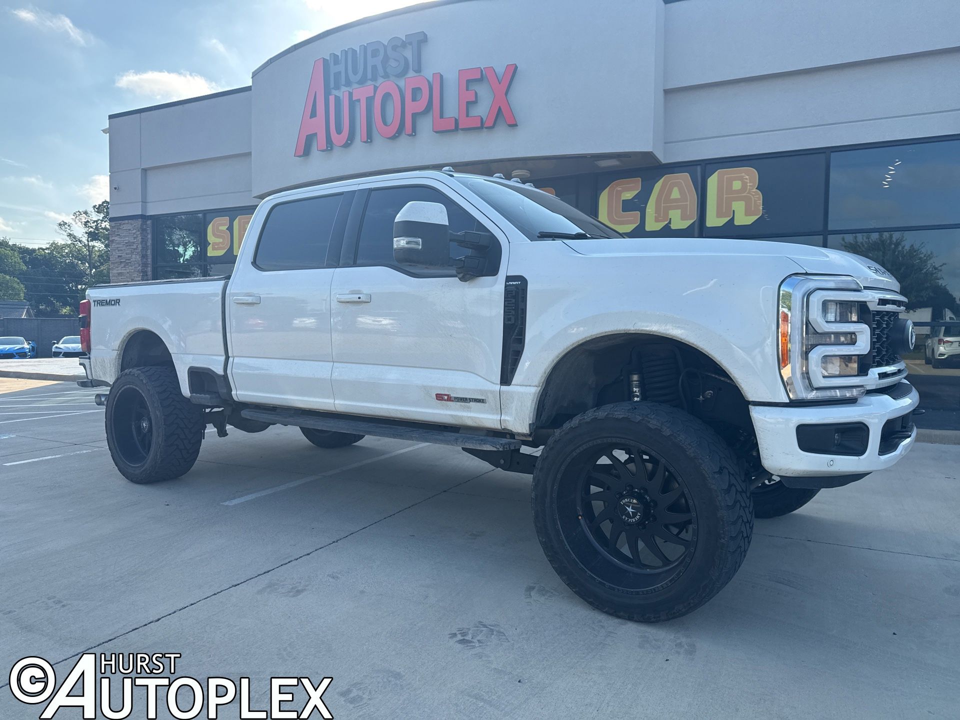 2023 Ford F-250 Lariat 4x4 Crew Cab 8' Box's photo