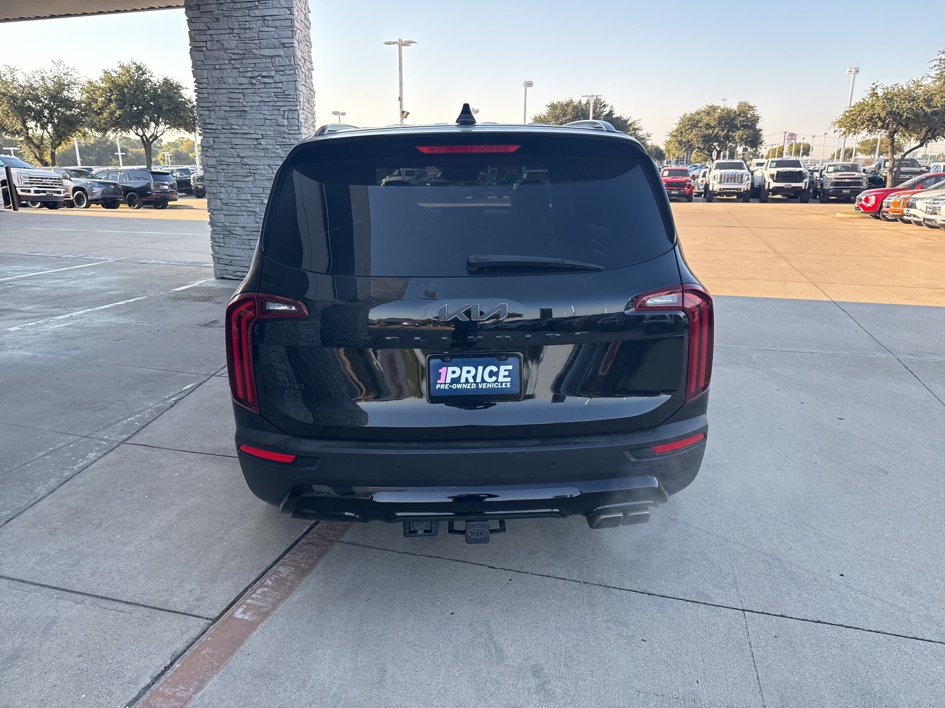 2022 Kia Telluride SX photo 4