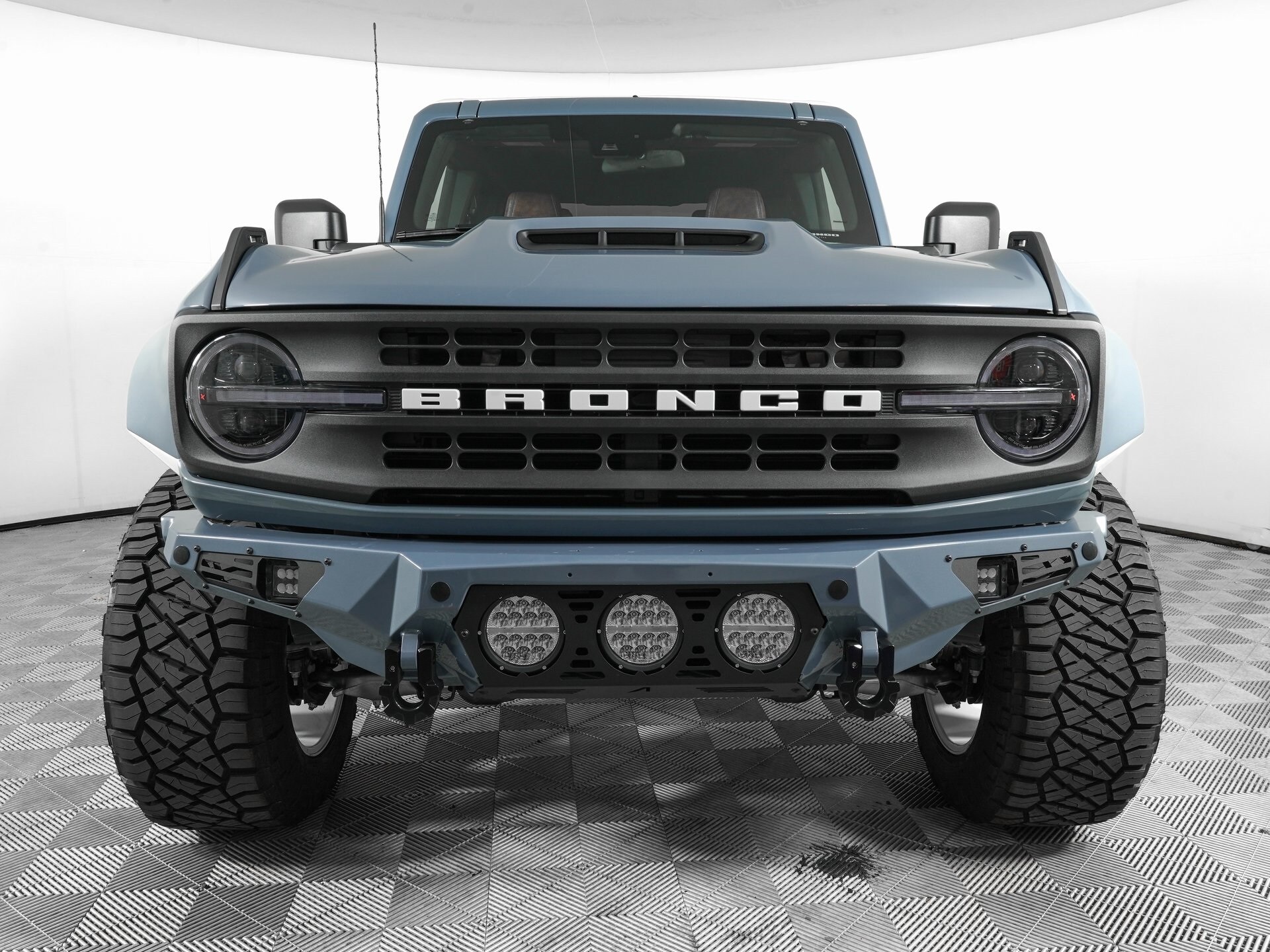 2025 Ford Bronco Big Bend photo 2