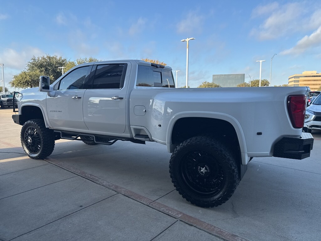 Used 2020 Chevrolet Silverado 3500HD High Country Truck