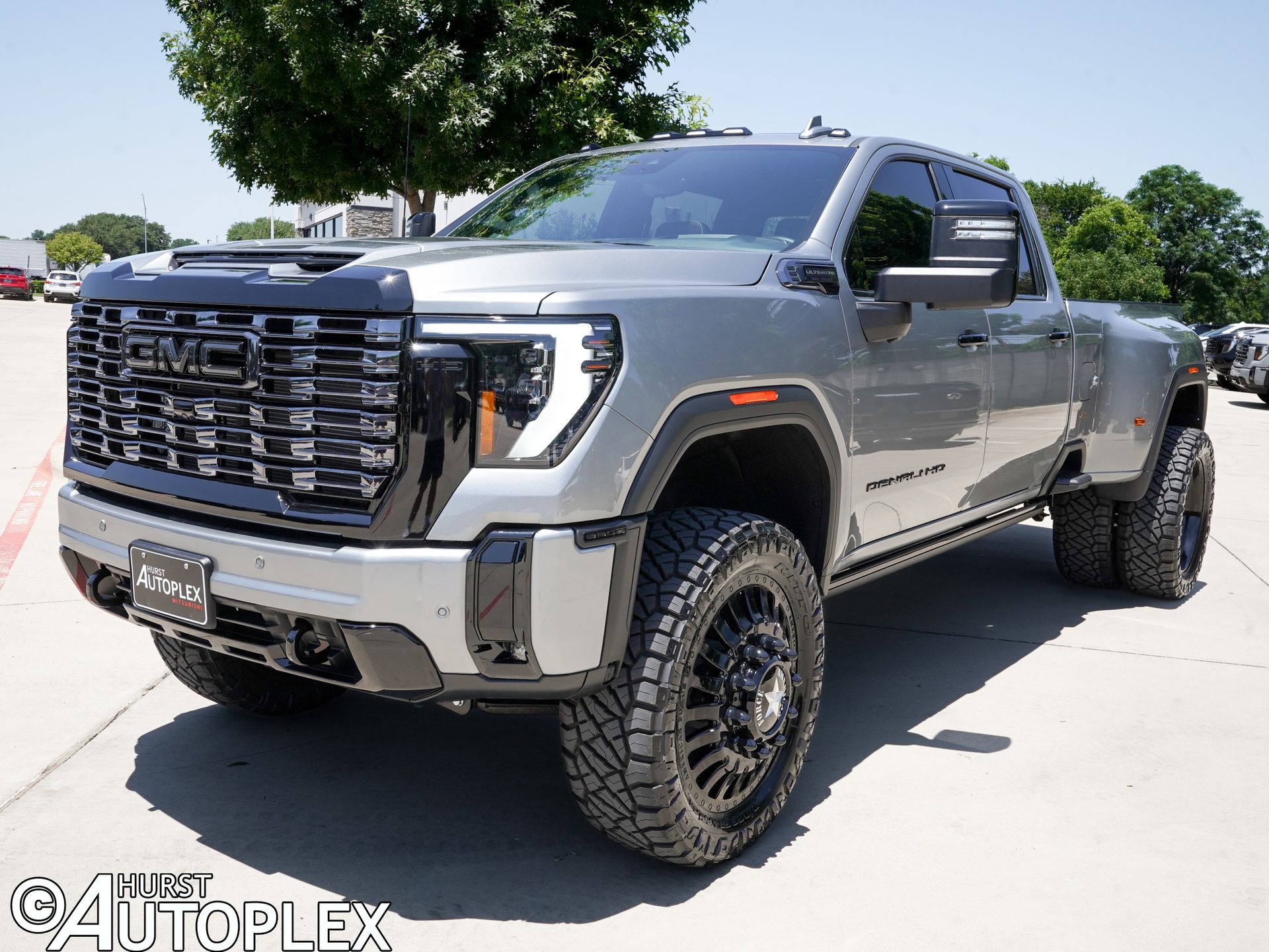 2026 GMC Sierra 3500HD Denali Ultimate - Photo 9