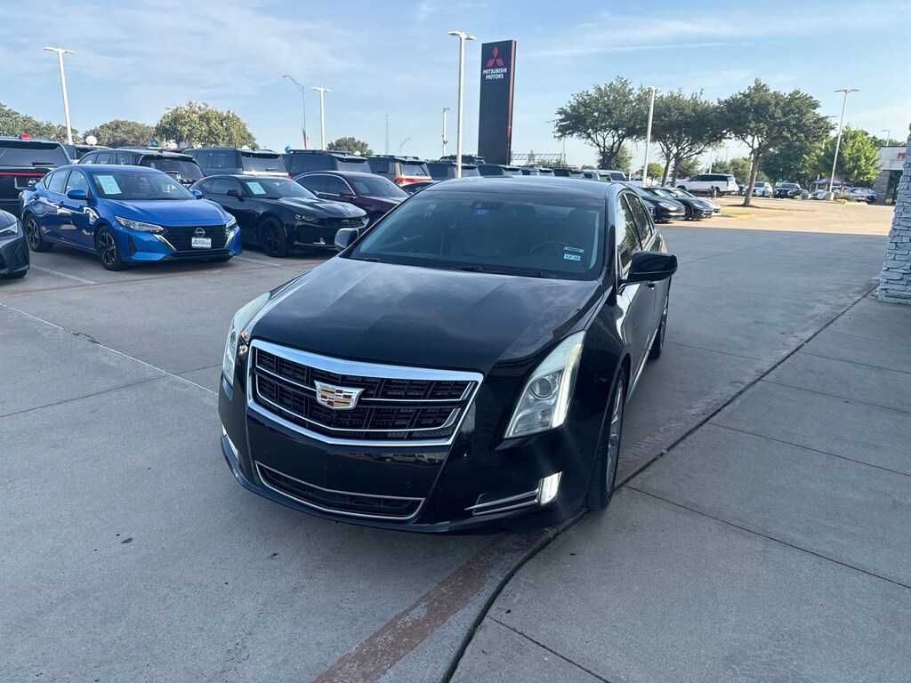 Used 2016 CADILLAC XTS Luxury Sedan