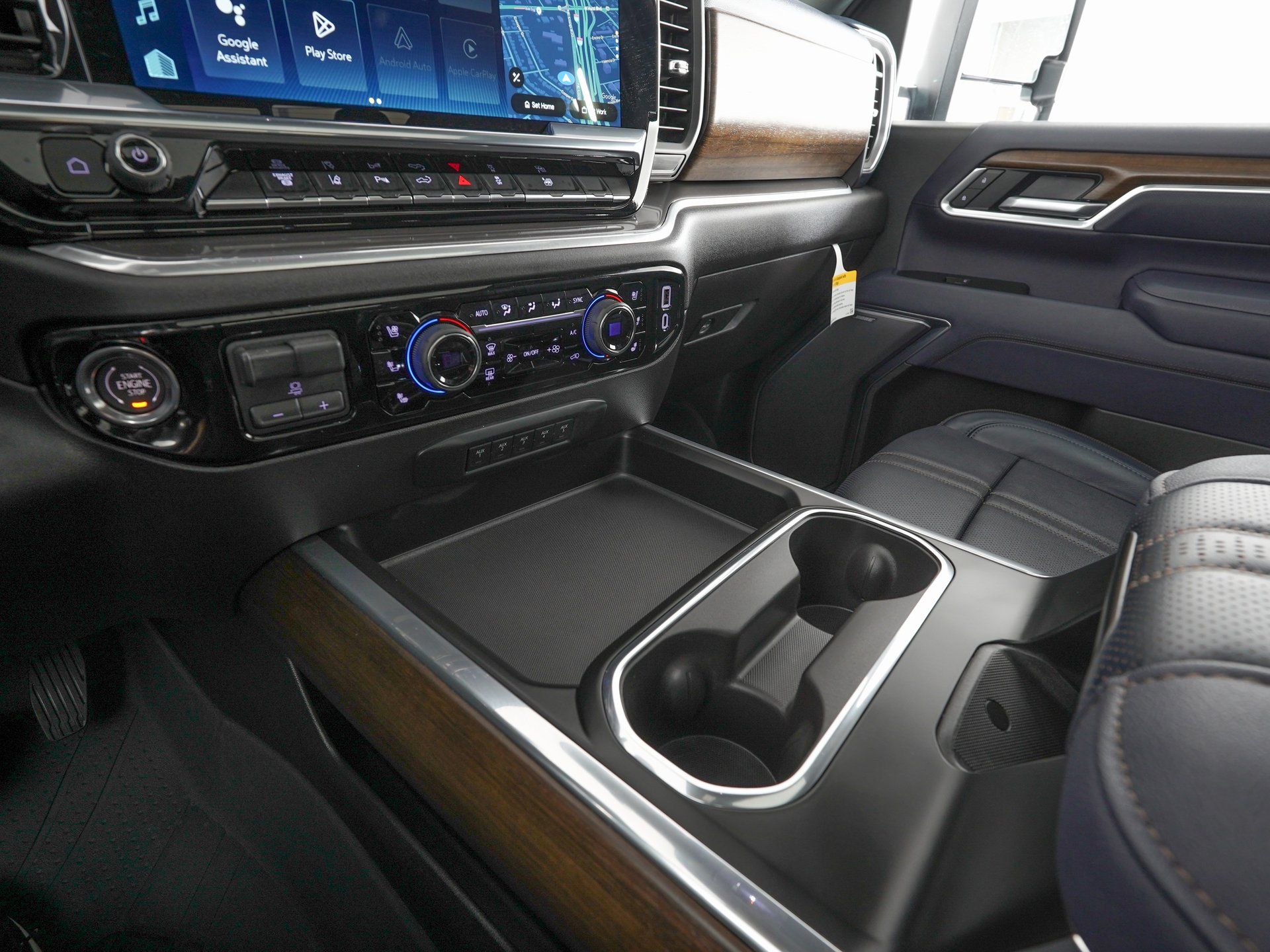 2026 Chevrolet Silverado 3500HD High Country - Photo 22