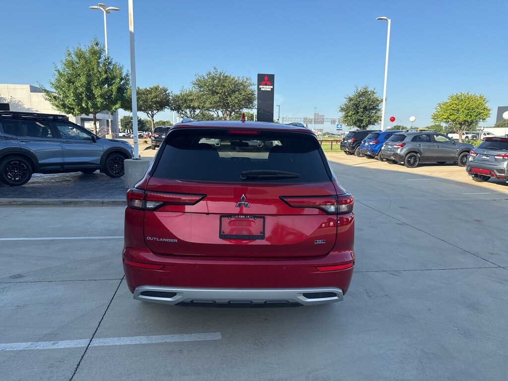 Used 2022 Mitsubishi Outlander SEL SUV