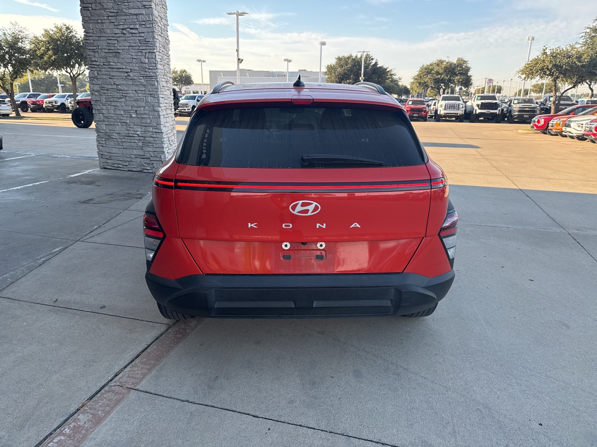 2024 Hyundai Kona SEL photo 3
