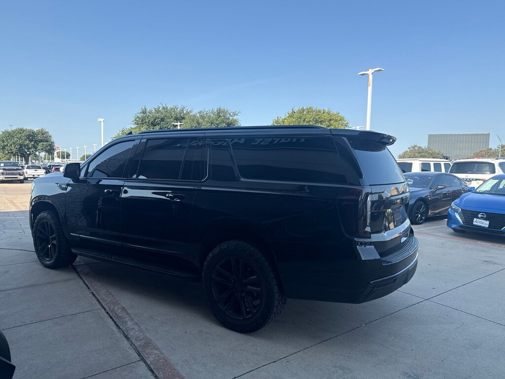 Used 2024 GMC Yukon XL SLT SUV