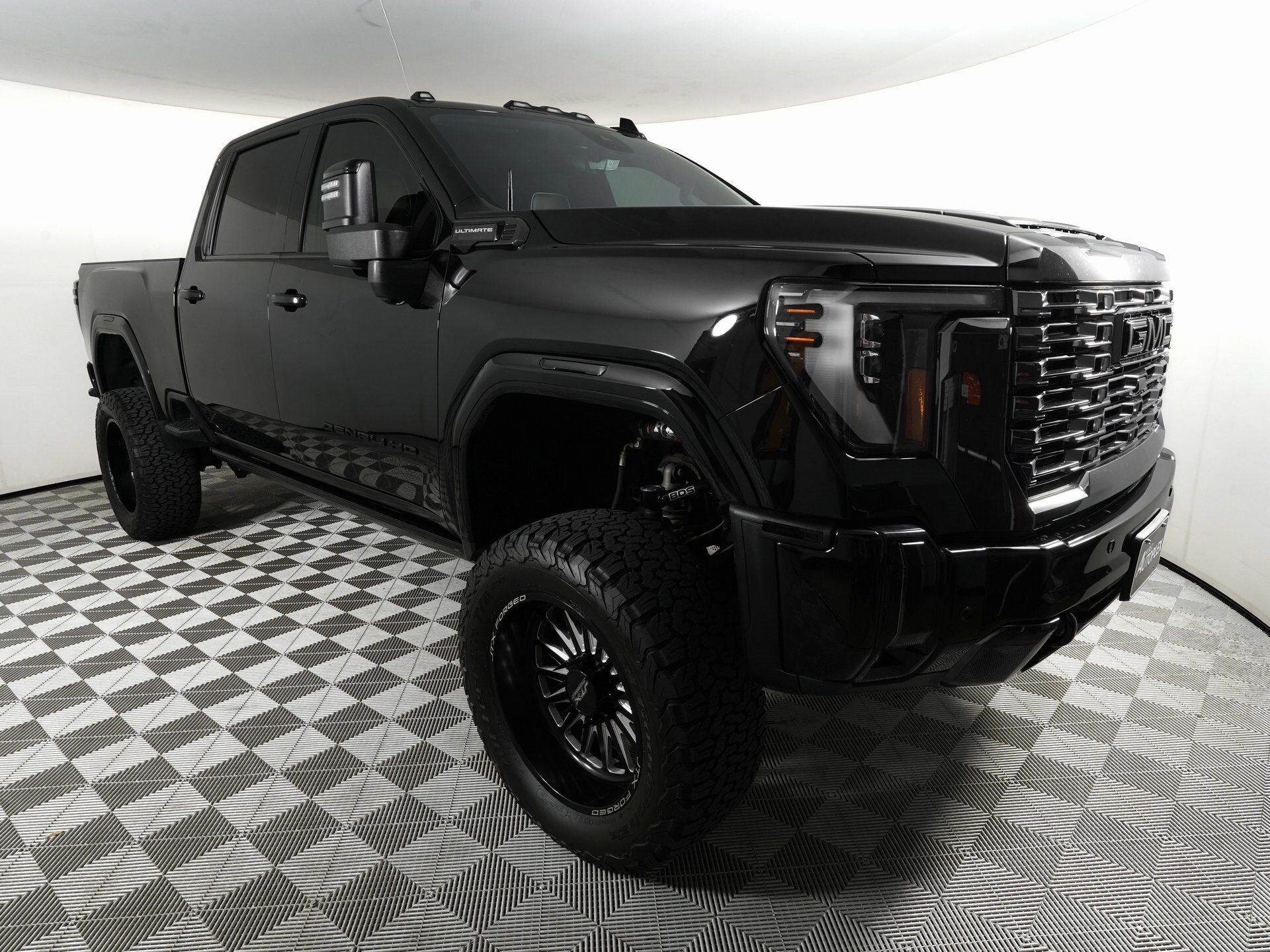 2024 Gmc Sierra 2500 HD Denali Ultimate photo 3