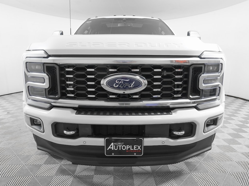 Used 2023 Ford F-450 Platinum Truck