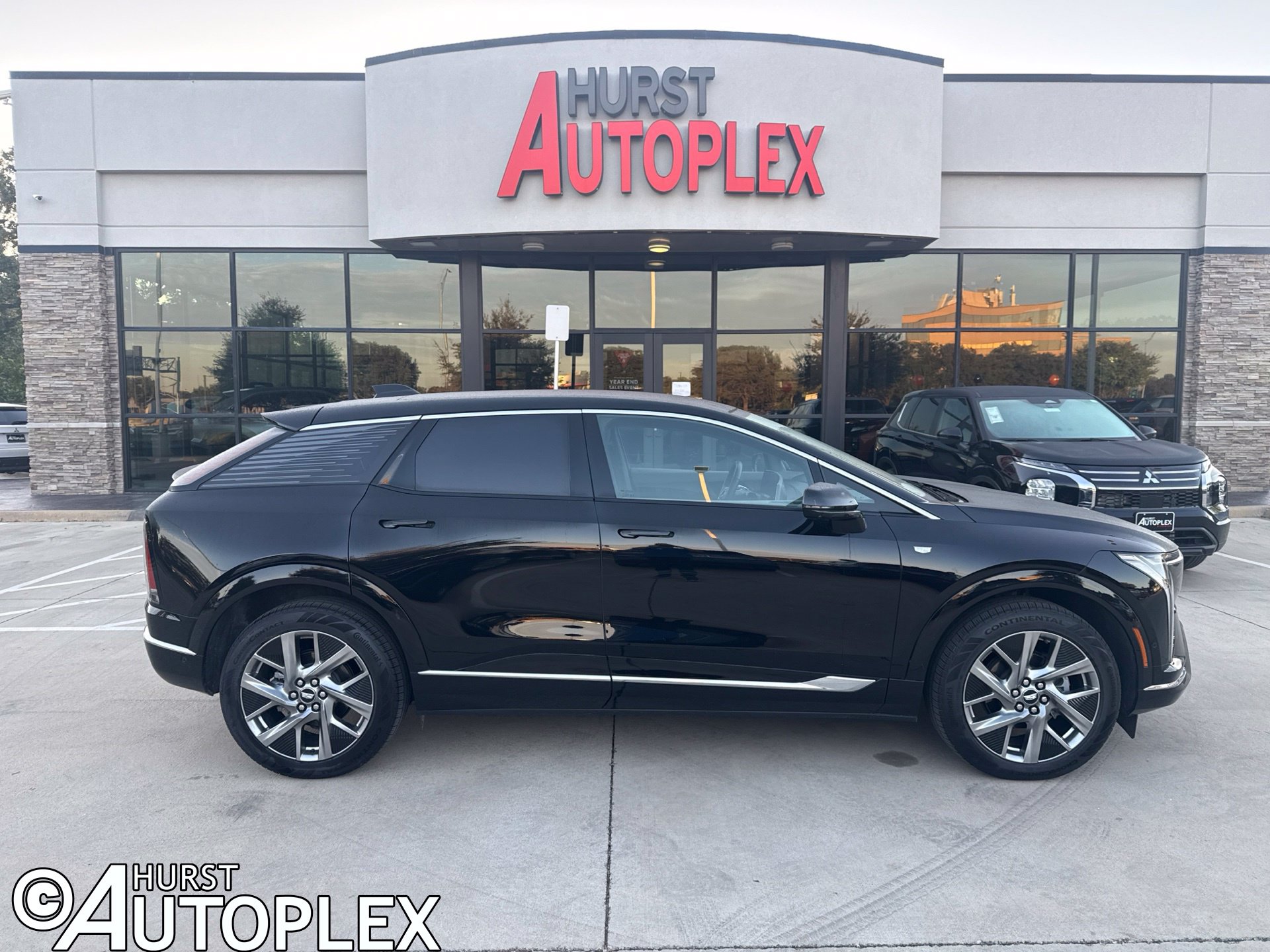Used 2025 CADILLAC OPTIQ Luxury SUV