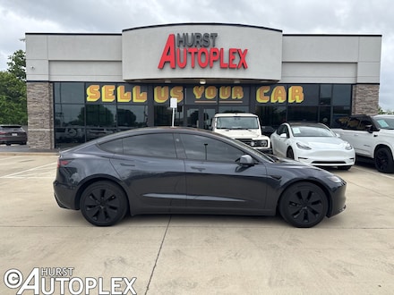 2025 Tesla Model 3 Sedan Long Range