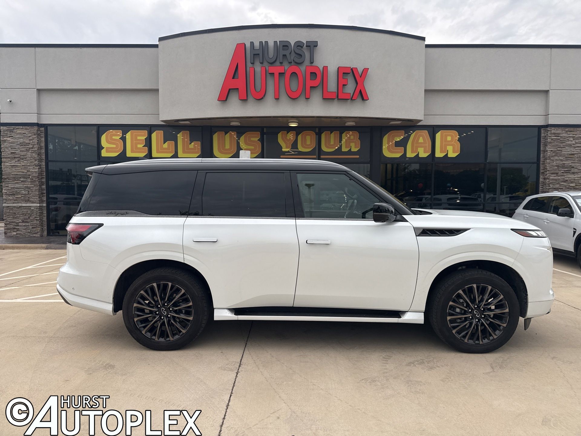 2025 INFINITI QX80 Autograph 4WD's photo