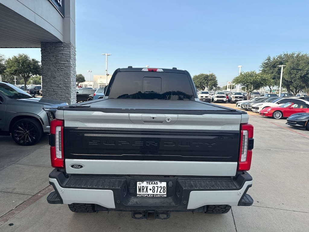 Used 2025 Ford F-250 Platinum Truck