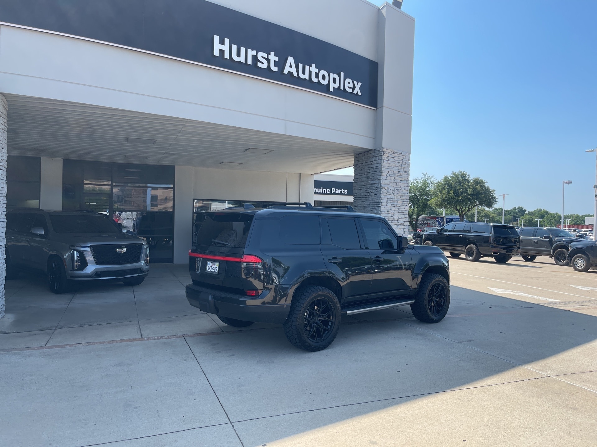 Used 2024 Lexus GX Luxury with VIN JTJVBCDX6R5016760 for sale in Hurst, TX