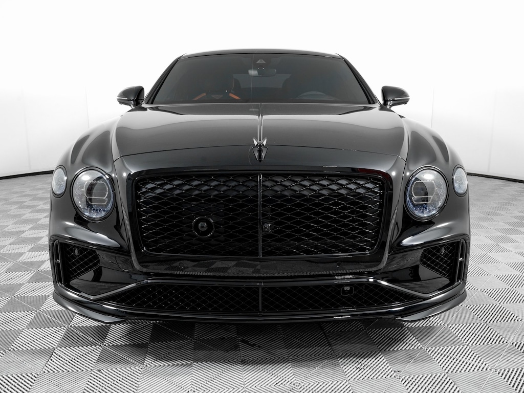 Used 2025 Bentley Flying Spur Sedan