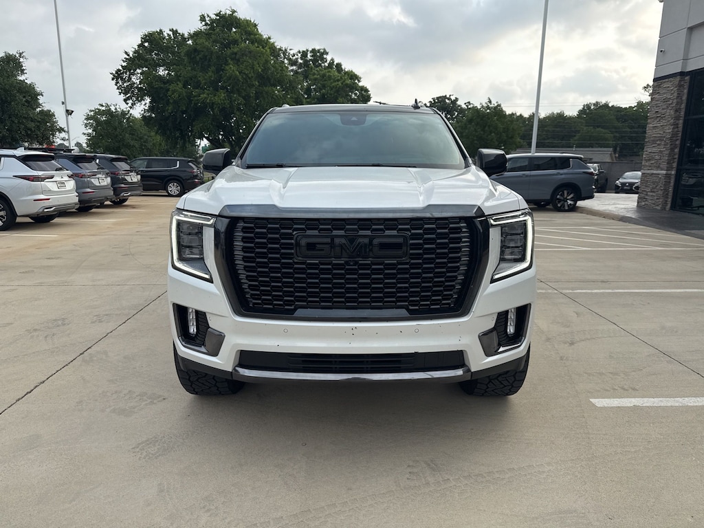 Used 2023 GMC Yukon Denali Ultimate SUV