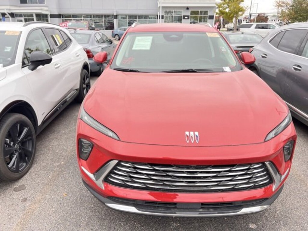 Certified 2025 Buick Envision Preferred SUV