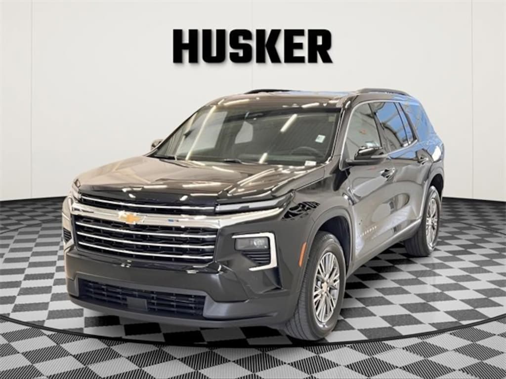 Certified 2025 Chevrolet Traverse LT SUV