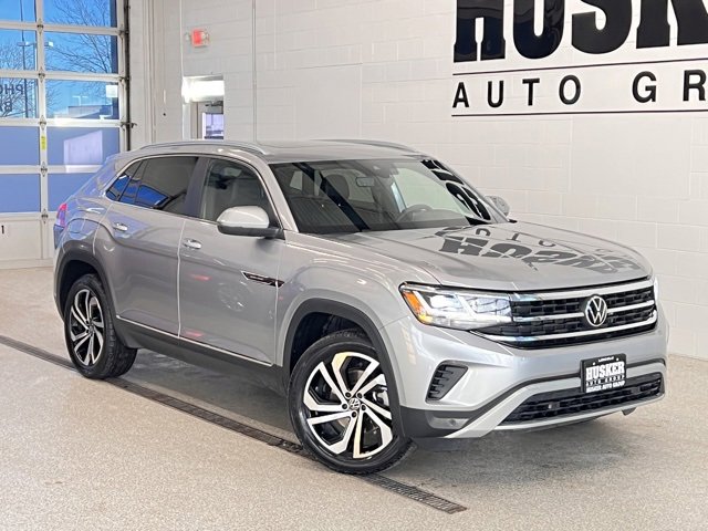 2022 Volkswagen Atlas Cross Sport SEL's photo