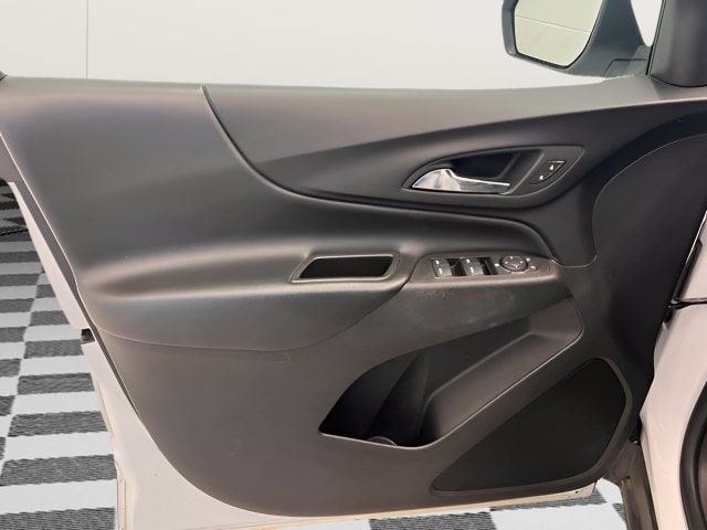 2023 Chevrolet Equinox LT - Photo 8