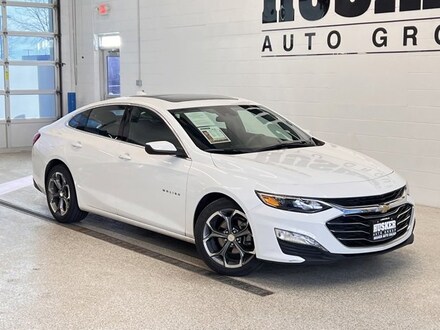 2024 Chevrolet Malibu 1LT Car