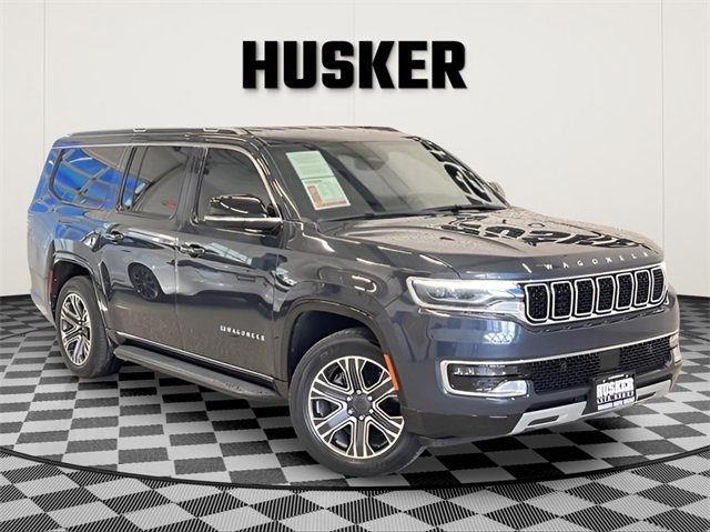 2023 Jeep Wagoneer L Series II's photo