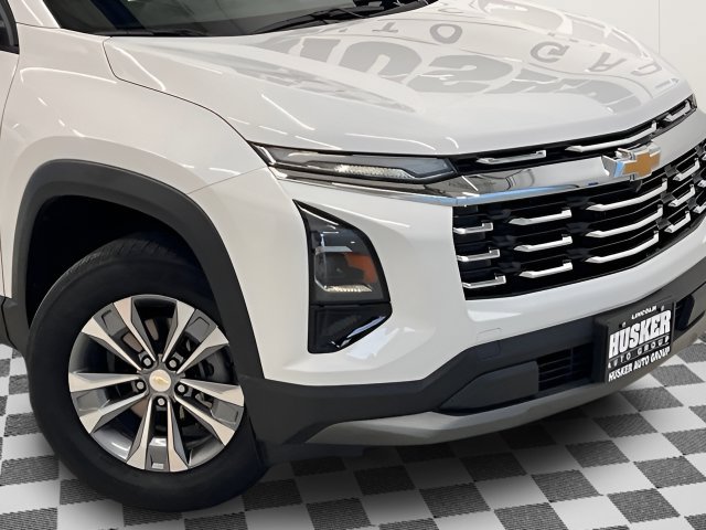 2025 Chevrolet Equinox LT - Photo 28