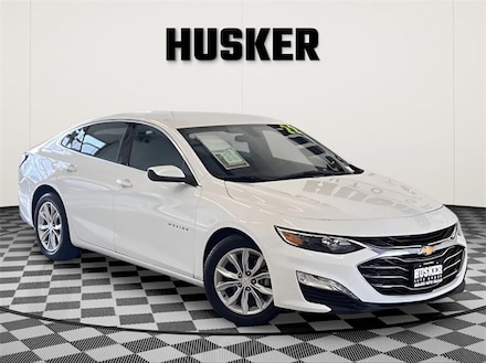 2022 Chevrolet Malibu LT Car