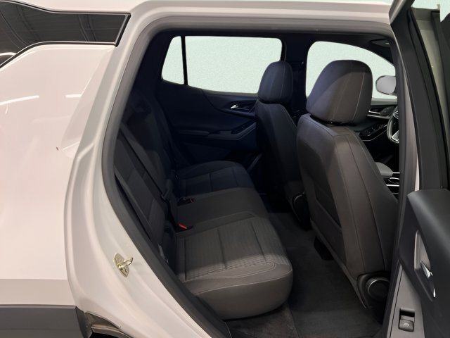 2025 Chevrolet Equinox LT - Photo 11