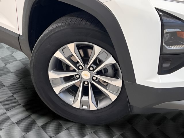 2025 Chevrolet Equinox LT - Photo 27