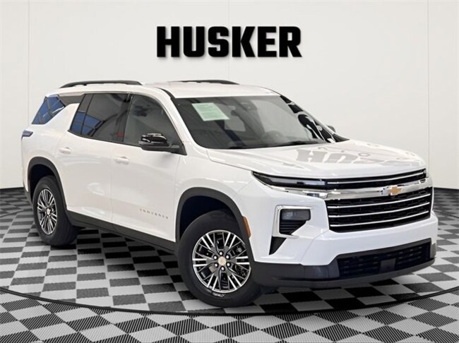 2025 Chevrolet Traverse LT SUV