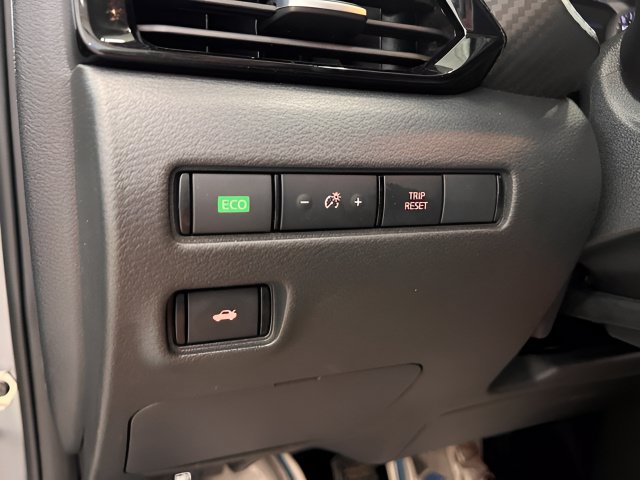 2025 Nissan Sentra SV - Photo 20